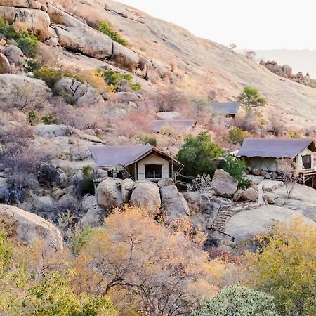 Ondudu Safari Lodge Omaruru Bagian luar foto