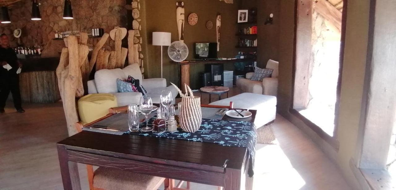 Ondudu Safari Lodge Omaruru Bagian luar foto