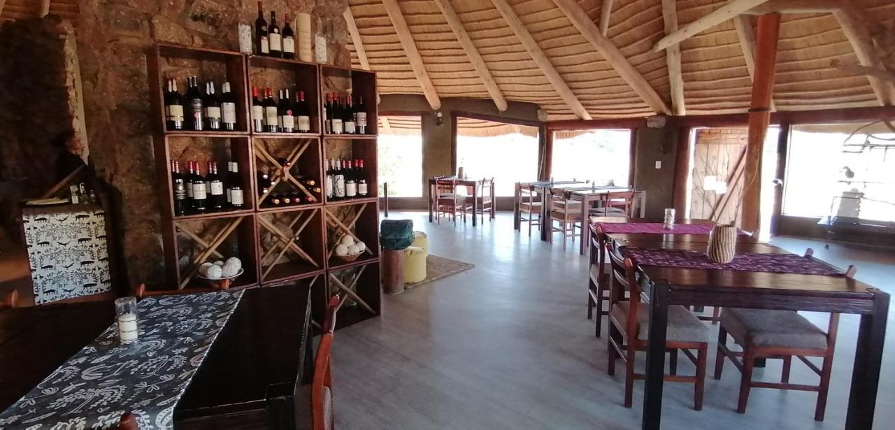 Ondudu Safari Lodge Omaruru Bagian luar foto