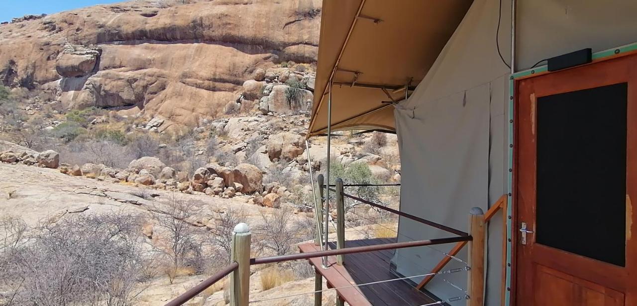Ondudu Safari Lodge Omaruru Bagian luar foto