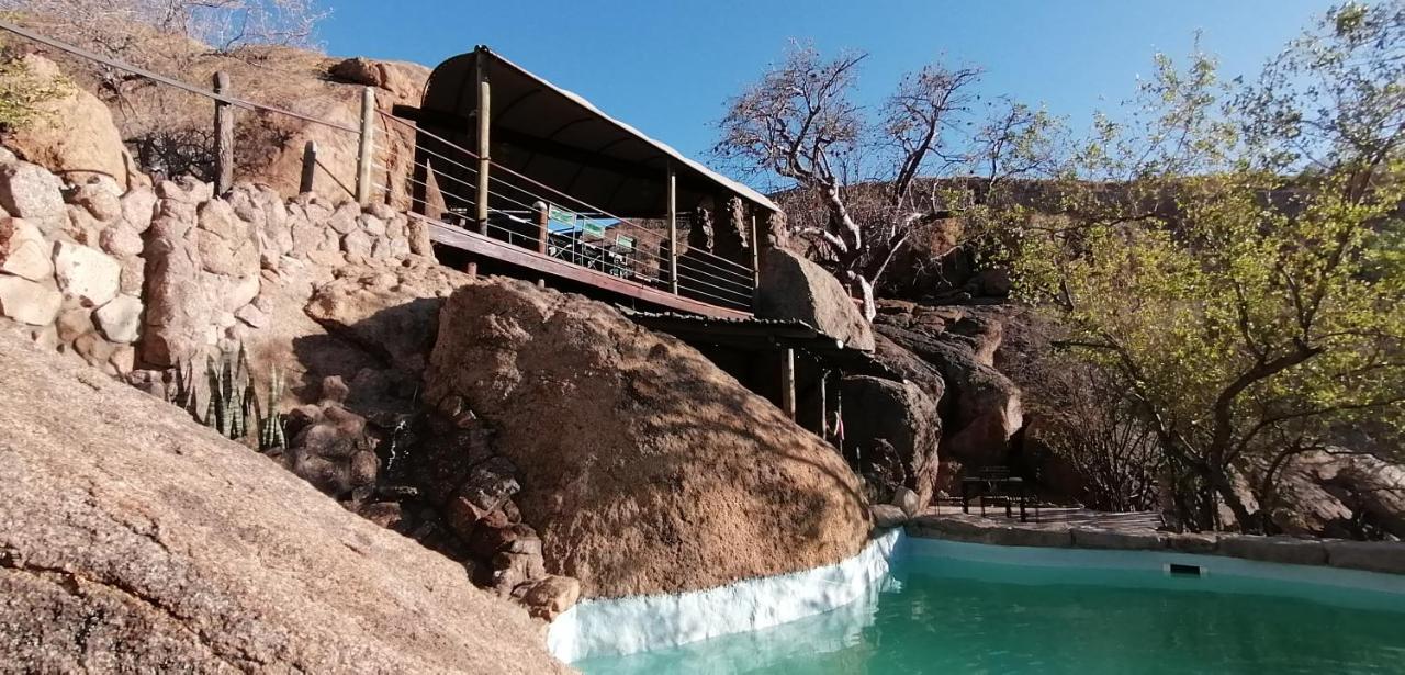 Ondudu Safari Lodge Omaruru Bagian luar foto