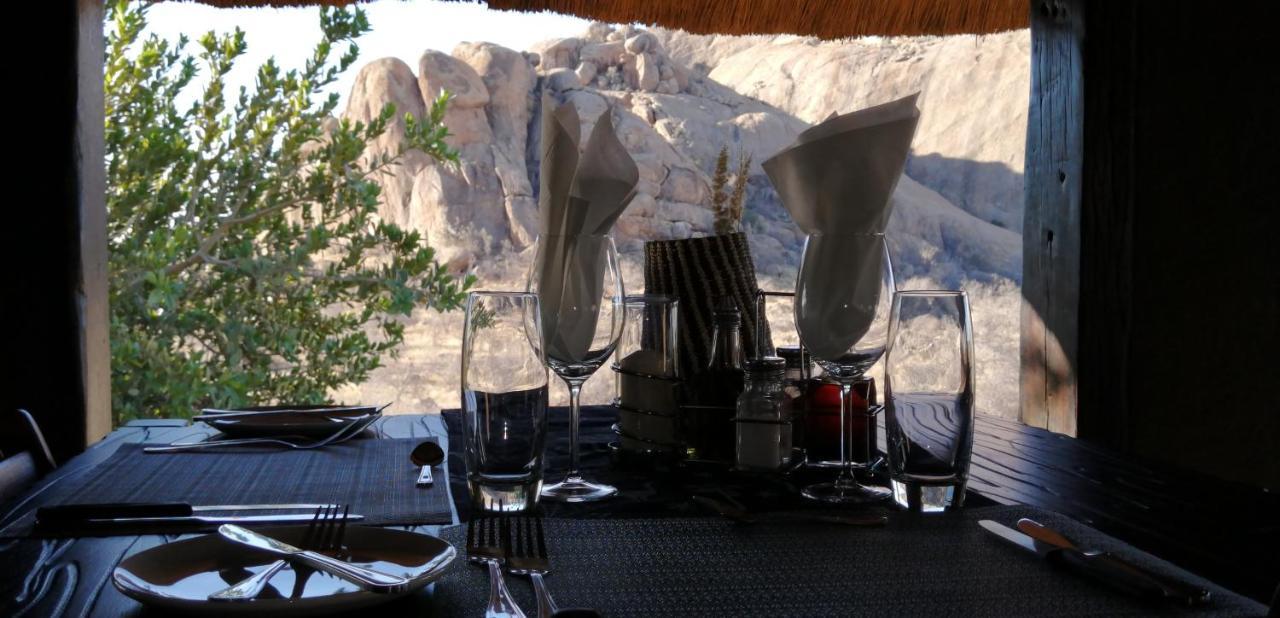 Ondudu Safari Lodge Omaruru Bagian luar foto