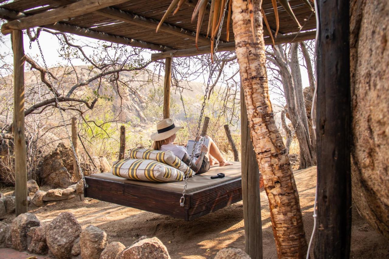 Ondudu Safari Lodge Omaruru Bagian luar foto