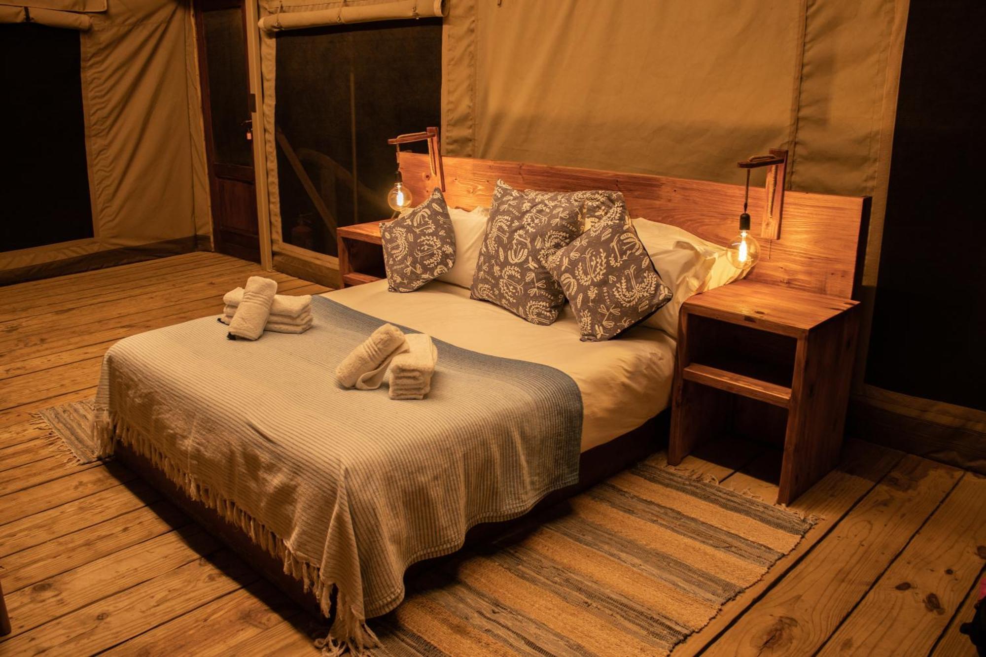 Ondudu Safari Lodge Omaruru Bagian luar foto